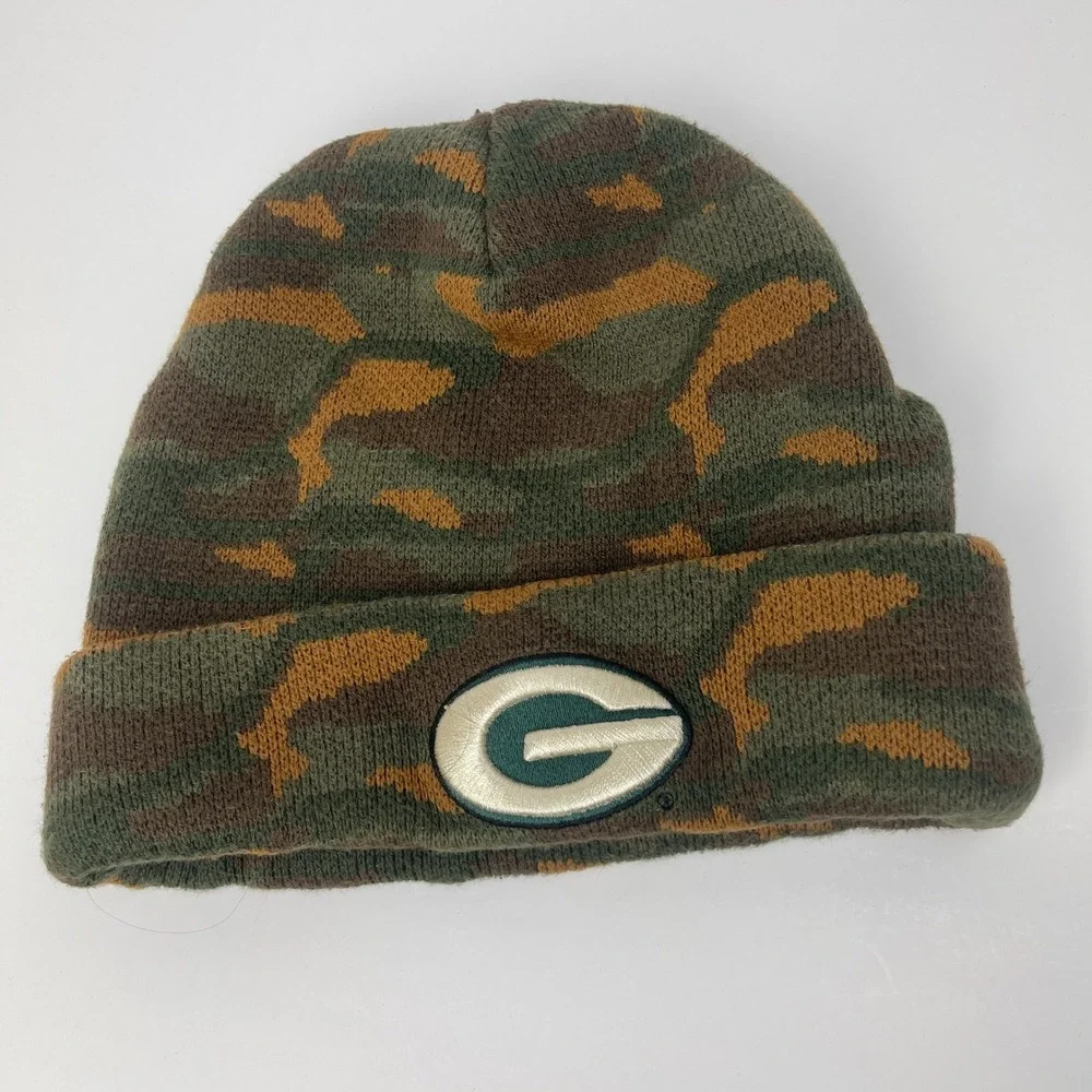 Georgia Bulldogs Beanie Mens OS Camo NCAA  Football Collegiate EUC
